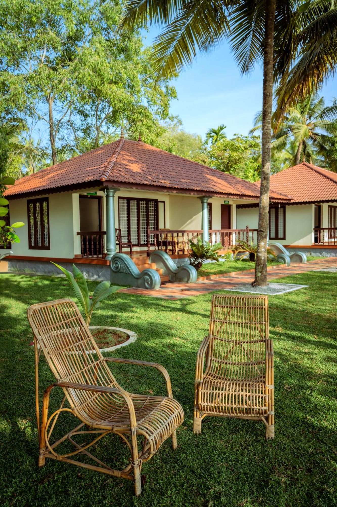 Dhathri Ayurveda Resort And Panchakarma Centre Kāyankulam 외부 사진